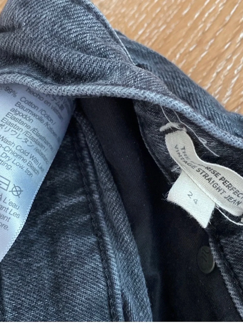Madewell “The Perfect Vintage Straight Jean” 24 - Picture 7 of 13